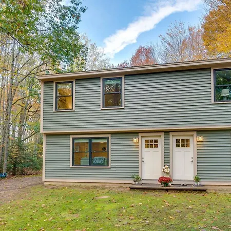 Maine Escape With Grill, Near Skiing And Hiking!